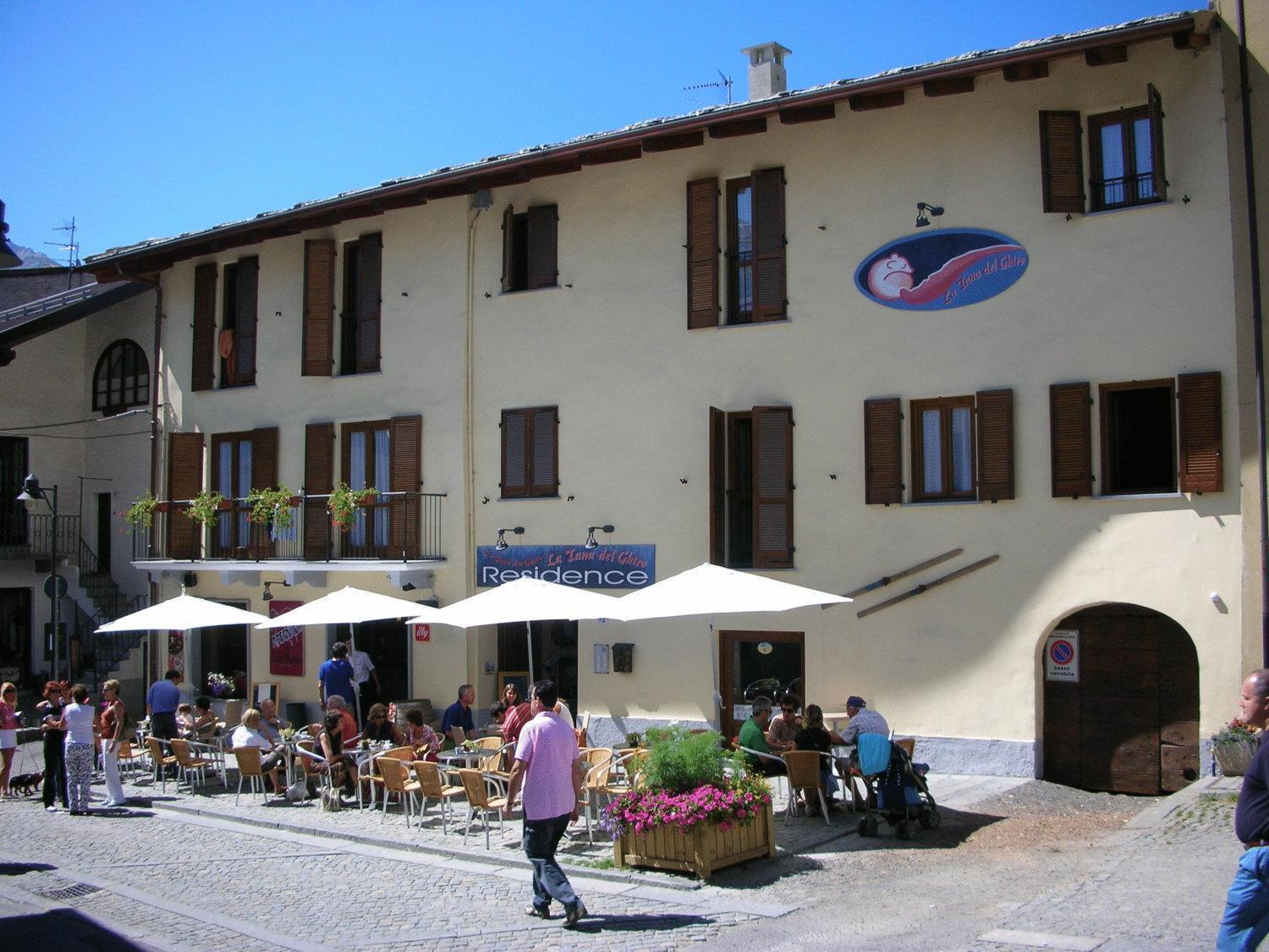 Residence La Tana Del Ghiro Bardonecchia Exterior photo